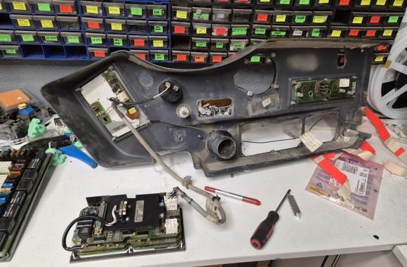 Liebherr L544 Naprawa elektoroniki