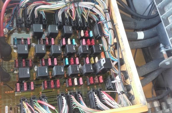 Naprawa instalacji i elektroniki board repair 14375098