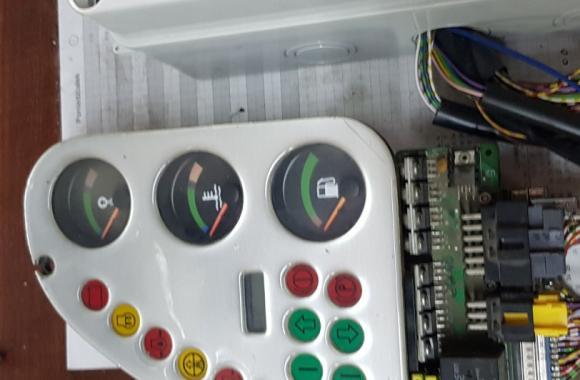 Naprawa repair servis ecu  elektronika TEREX