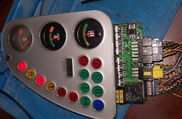 Naprawa repair servis ecu  elektronika Terex TW110