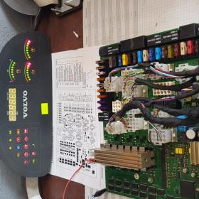 Volvo board 8792020-003c