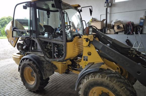 Volvo L25b  ecu reparatur  elektronik