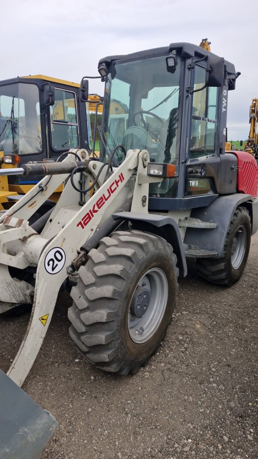 Naprawa Elektroniki Takeuchi tw9
