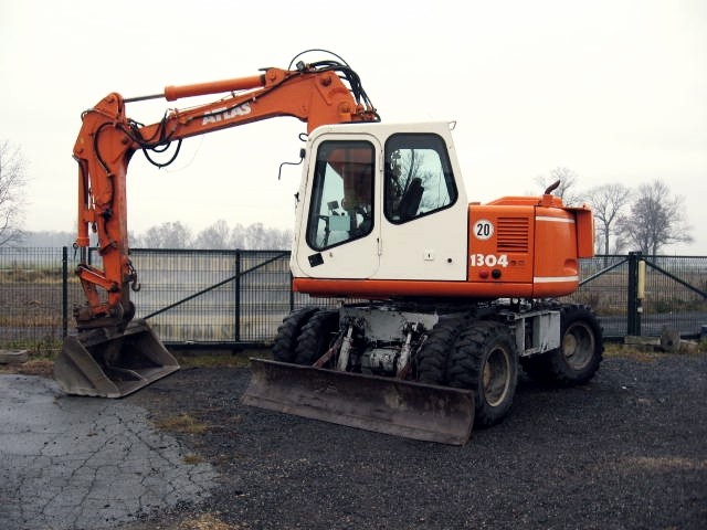 Electronics repair Atlas 1304 1404 1504 1604