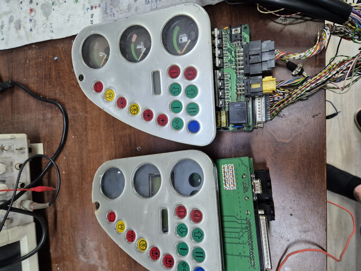 Naprawa repair servis ecu  elektronika Schaeff HML42