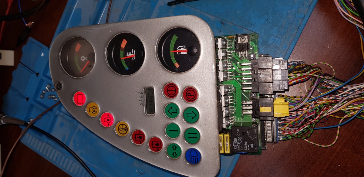 Naprawa repair servis ecu  elektronika Terex TW110