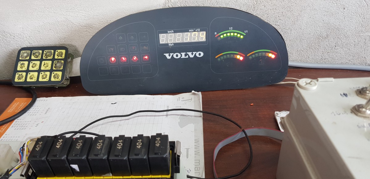 Volvo L30B Elektronik Reparatur